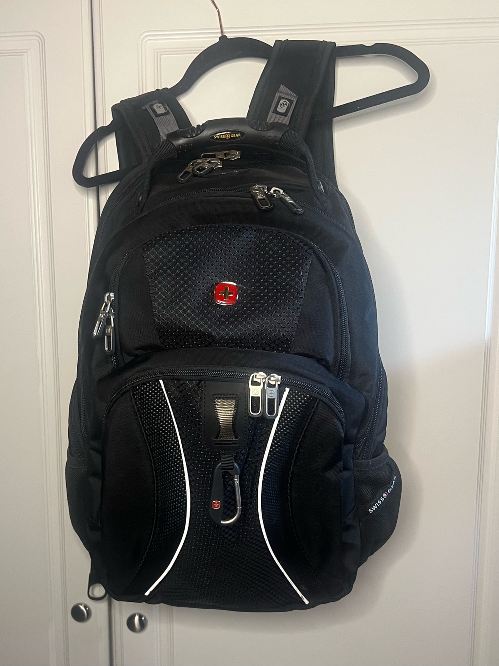 SwissGear ScanSmart TSA-Friendly Laptop Travel Backpack